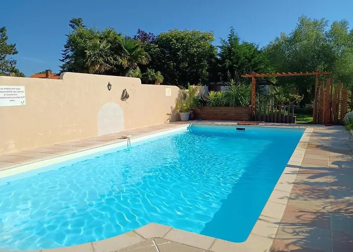 בית נופש Les Figuiers Proche Puy Du Fou *