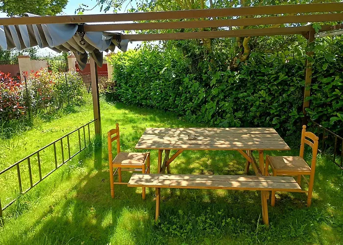 Les Figuiers Proche Puy Du Fou